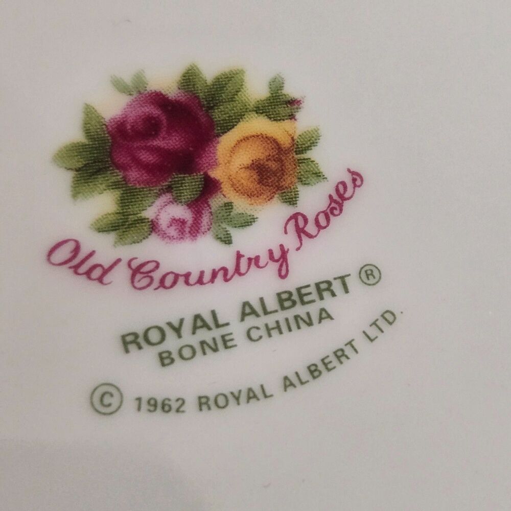Setting 3 New Royal Albert Old Country Roses Plates England Dinner Salad bread - Picture 3 of 9